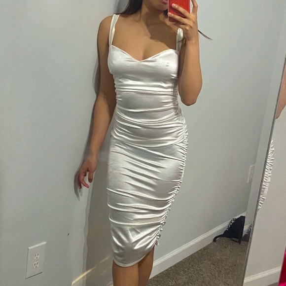 Hot Miami Styles Dresses & Skirts - White Satin Sweetheart Ruched Dress